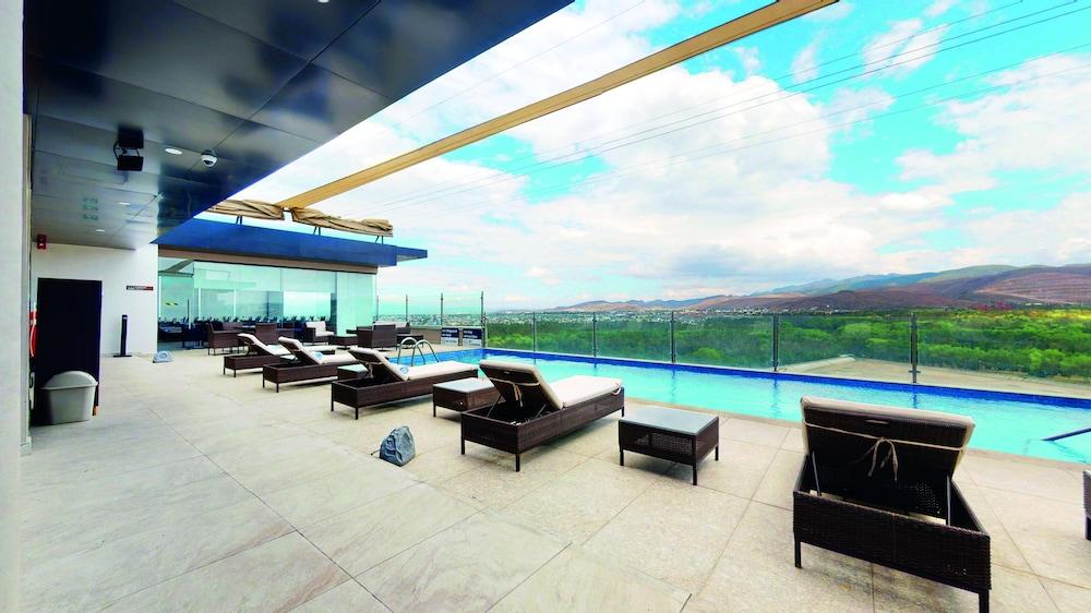 Hampton Inn And Suites San Luis Potosi Slp Εξωτερικό φωτογραφία