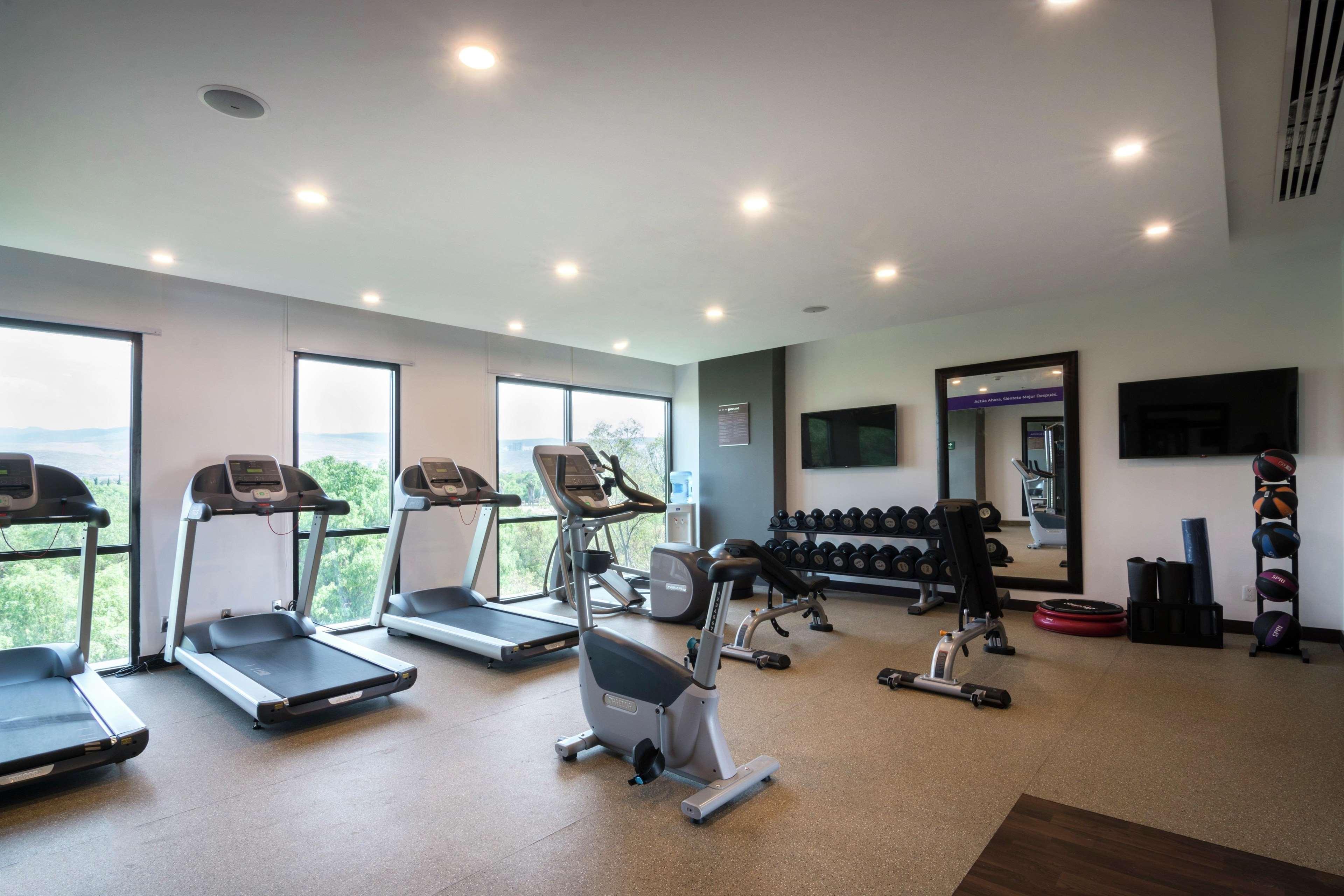 Hampton Inn And Suites San Luis Potosi Slp Εξωτερικό φωτογραφία