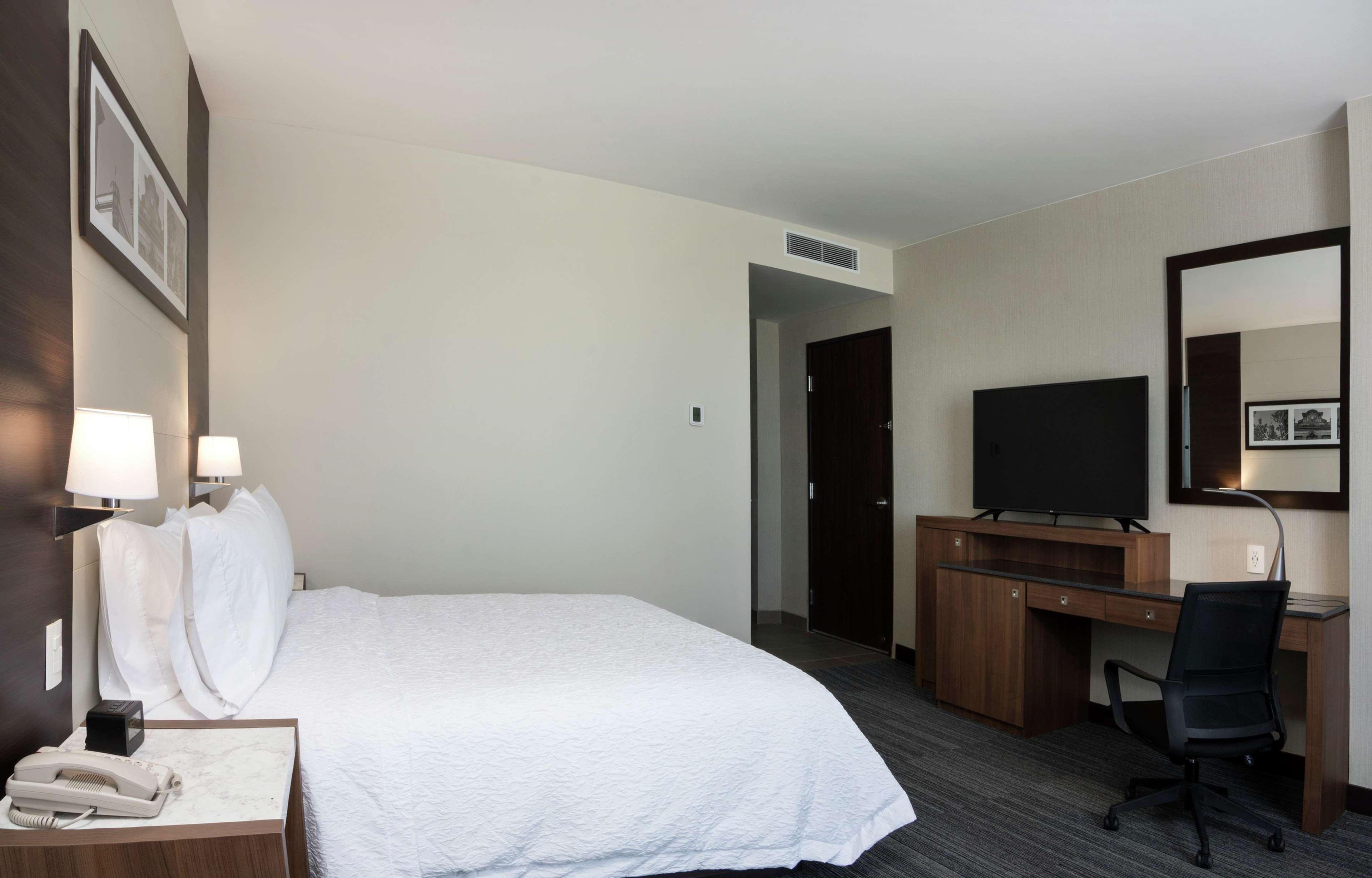 Hampton Inn And Suites San Luis Potosi Slp Εξωτερικό φωτογραφία