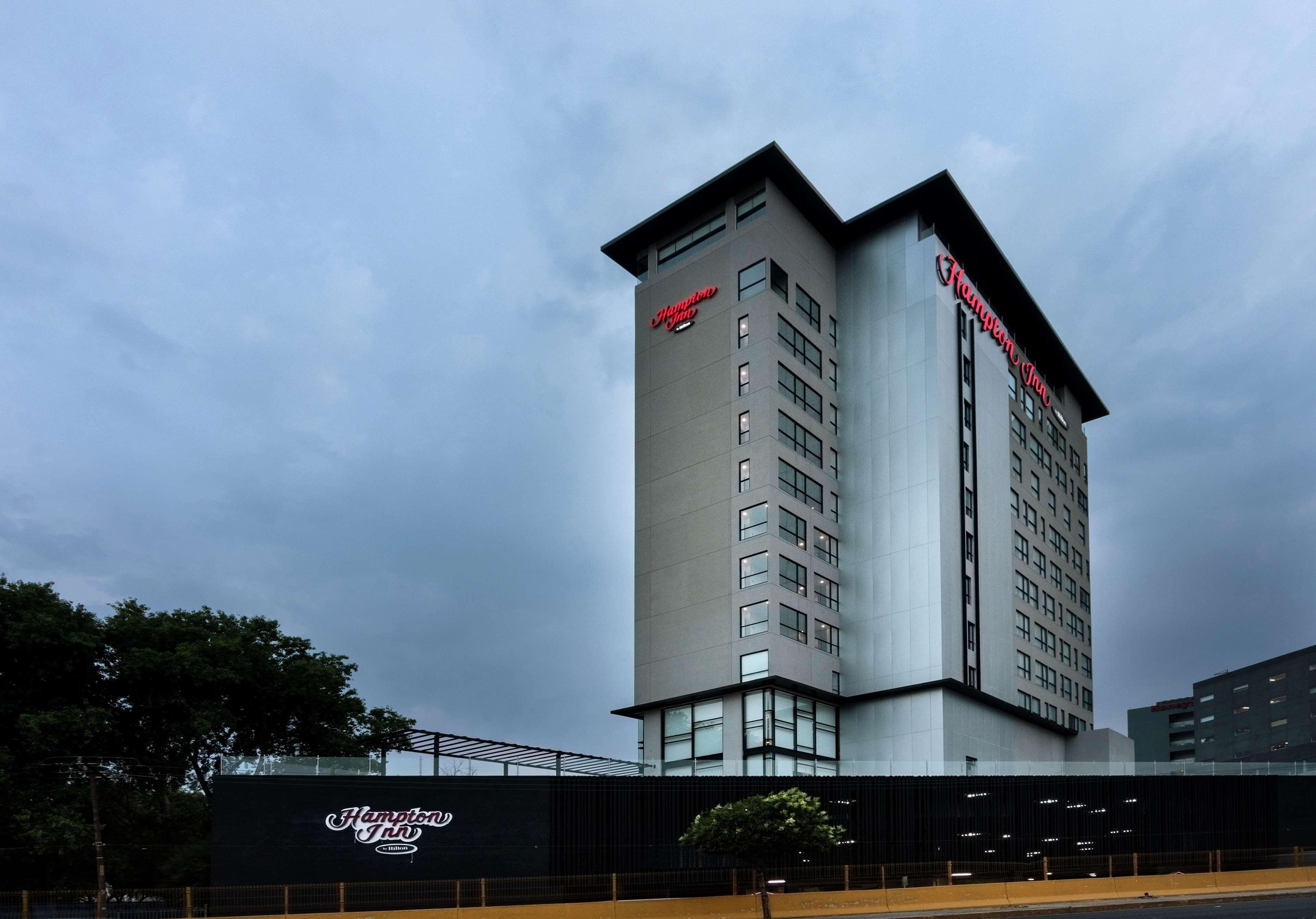Hampton Inn And Suites San Luis Potosi Slp Εξωτερικό φωτογραφία